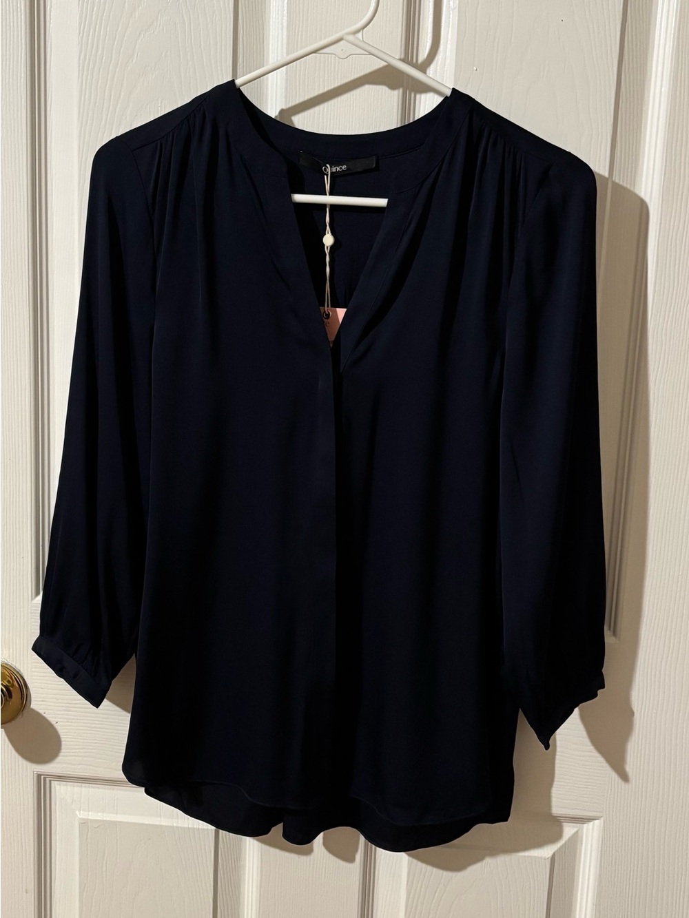 NWT Quince Washable Silk 3/4 sleeve blouse in Navy Blue XS